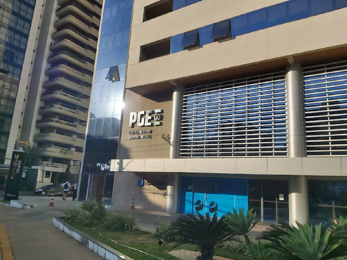 PGE GO: último dia de inscrição para concurso com salários de R$ 39 MIL