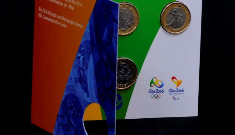 Cartela comemorativa com quatro moedas de R$ 1 da Olimpíada Rio 2016. Imagem: Agência Brasil