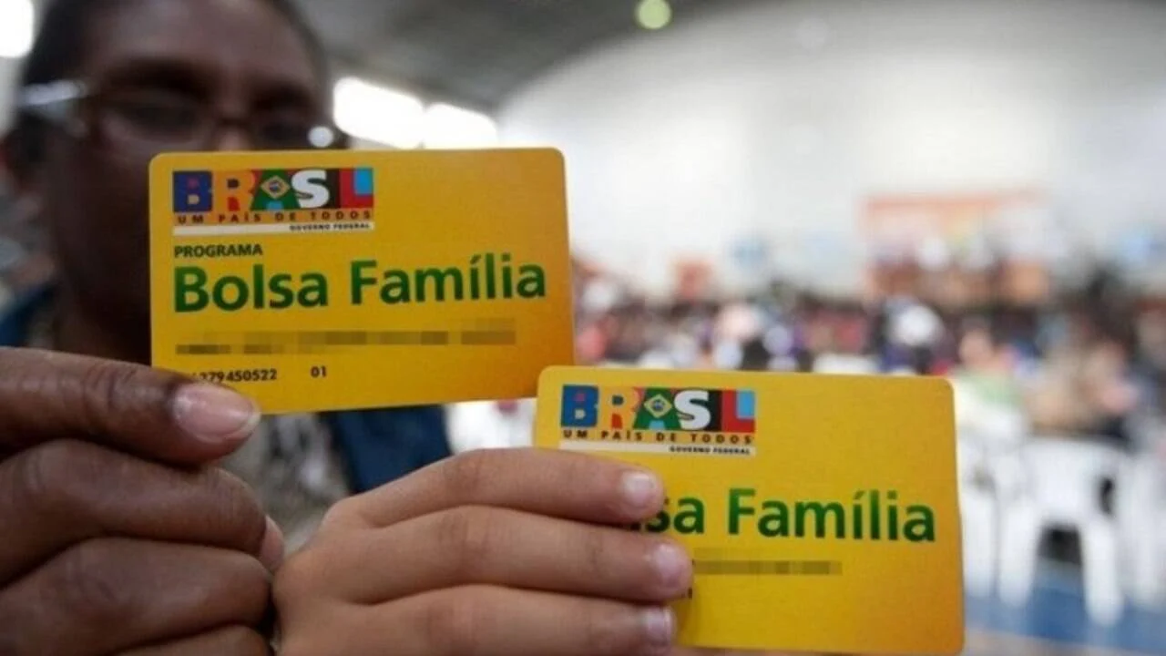 Bolsa Família: veja lista de pessoas que recebem benefício NESTA semana