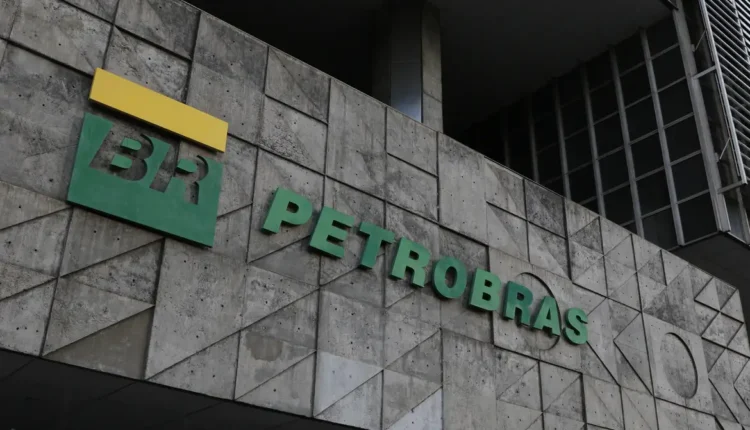 Empresa Petrobras comenta contrato com banca - Imagem: Agência Brasil