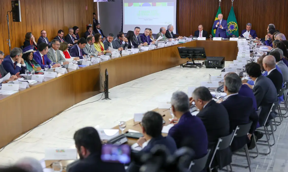 GOVERNO DECOBRIU FARSA: Lula pode cortar Bolsa Família destas pessoas