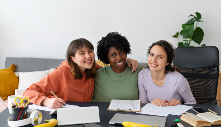 Instituto Coca-Cola Brasil oferece cursos gratuitos para jovens baianos