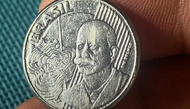 Moeda 50 centavos rastro nas estrelas