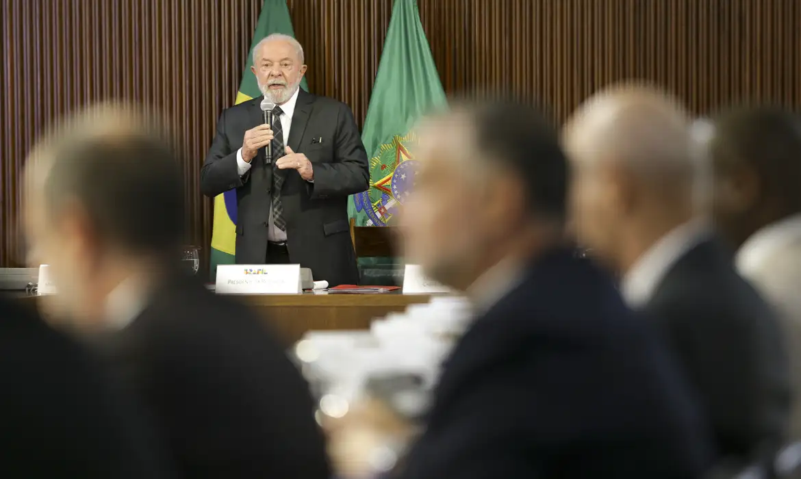 SURPRESA: A nova decisão de Lula sobre usuários do Bolsa Família que fazem apostas