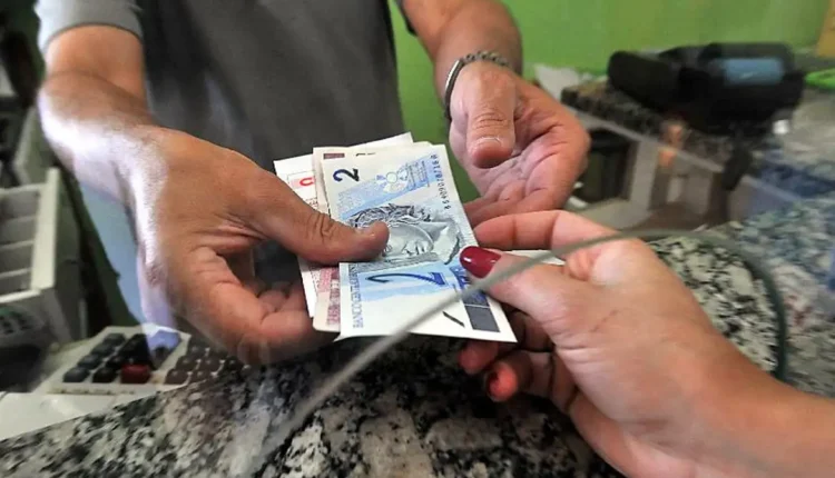 Notas de 2 reais são bem valorizadas