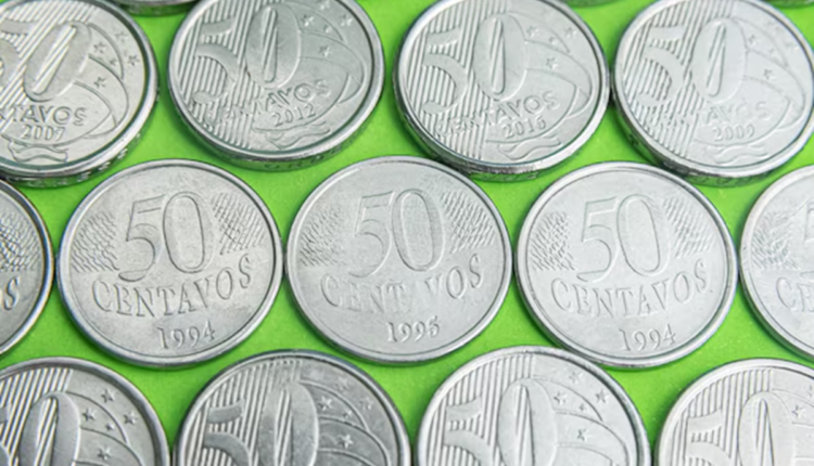 Moedas de 50 centavos reverso de 5 centavos