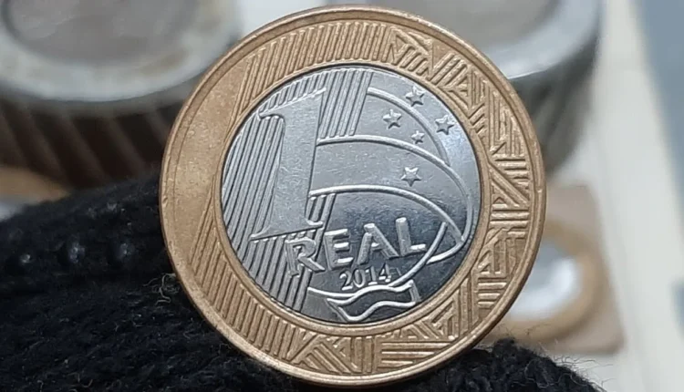 Moedas de 1 real têm valores atualizados de catálogo; confira