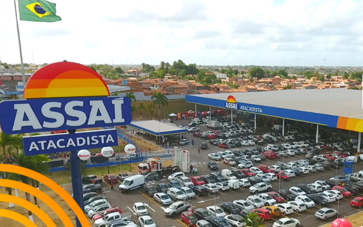 São mais de 1700 vagas no Assaí Atacadista. Imagem: Assaí Atacadista.