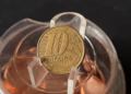 Moedas de 10 centavos valem R$ 425