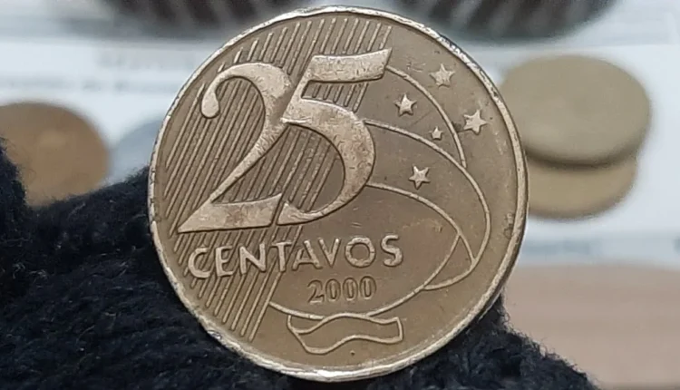 Olhe bem seu troco: Moeda de 25 centavos com defeito raro vira peça de colecionador