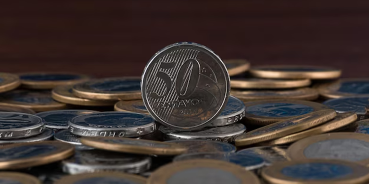 Moedas de 50 centavos valem R$ 5 mil