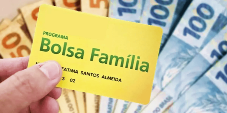 Veja todos os grupos que devem receber o Bolsa Família nesta semana