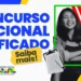 Imagem promocional do Concurso Nacional Unificado, com uma mulher sorrindo, segurando uma pasta com papéis, ao fundo com elementos gráficos coloridos