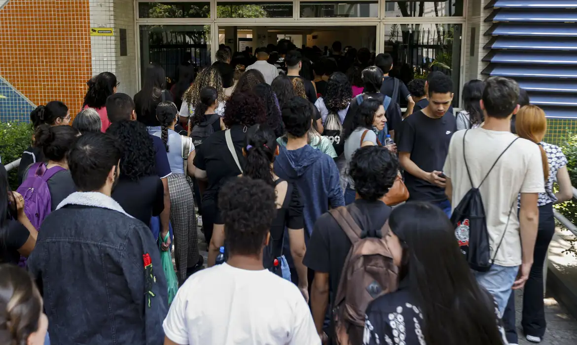 Suspense no 'Pé-de-Meia': TCU pode definir futuro do programa nesta quarta-feira (12/02)