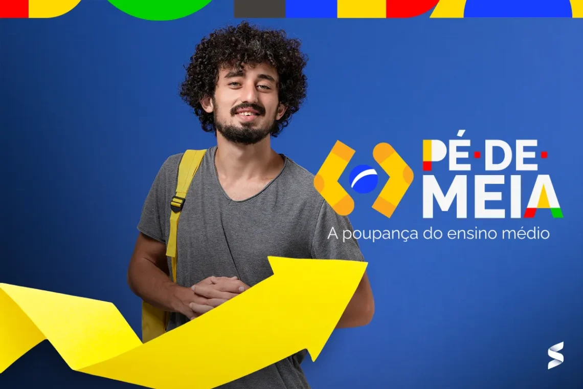  Estudante jovem com mochila amarela sorrindo, ao lado da identidade visual do programa Pé-de-Meia e uma seta amarela apontando para cima