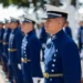 Militares da Aeronáutica em formação para concurso.