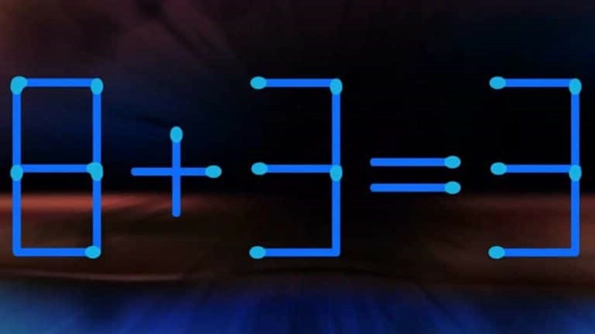 Equação matemática incorreta formada por palitos, com o desafio de movê-los para corrigir.