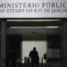 Fachada do Ministério Público do Estado do Rio de Janeiro, destacando o concurso com inscrições abertas.