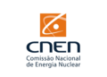 Logo da Comissão Nacional de Energia Nuclear (CNEN) destacando as vagas para o concurso de 2025 com inscrições até 16/03.