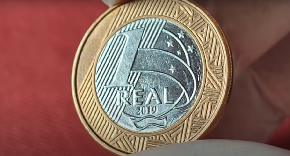 R$ 700 em sua mão: saiba como identificar a moeda de 1 real rara ...
