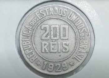 Imagem detalhada da moeda de 200 réis de 1929, com a legenda 'República dos Estados Unidos do Brasil' e o valor '200 réis'.