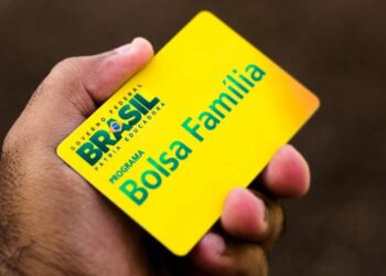 CONTAGEM REGRESSIVA: veja quanto tempo falta para a retomada dos pagamentos do Bolsa Família