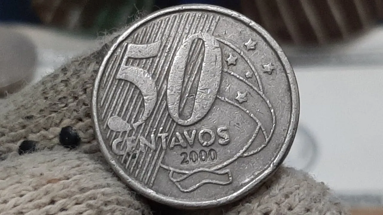 Veja quando a sua moeda de 50 centavos pode valer mais de R$ 300