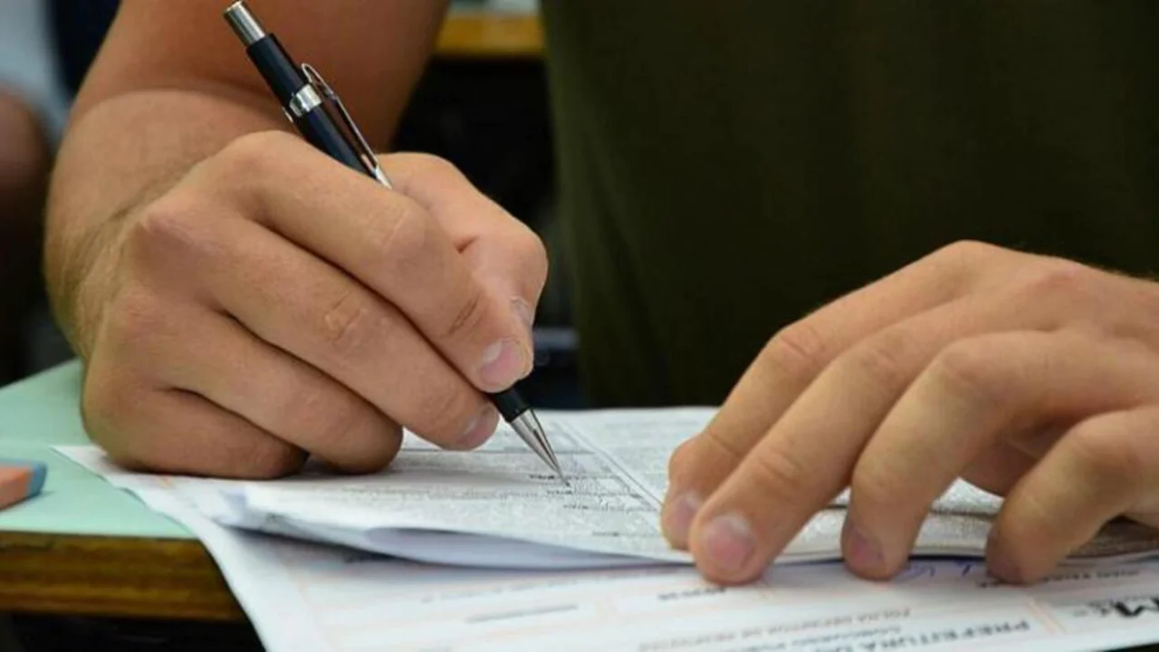 CNU: Governo homologa resultados e convoca aprovados para cursos de formação