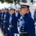 Grupo de militares da Aeronáutica em formação.