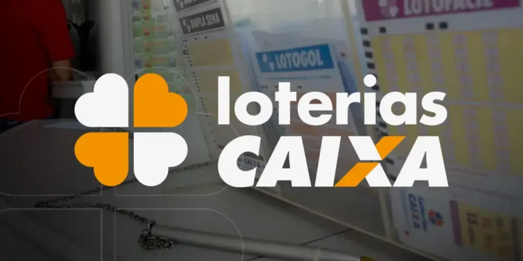 Volantes das Loterias Caixa organizados em um balcão de apostas