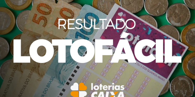 Resultado Lotofácil 3358 com notas e moedas brasileiras sobre fundo verde, bilhete da loteria e logo da Caixa