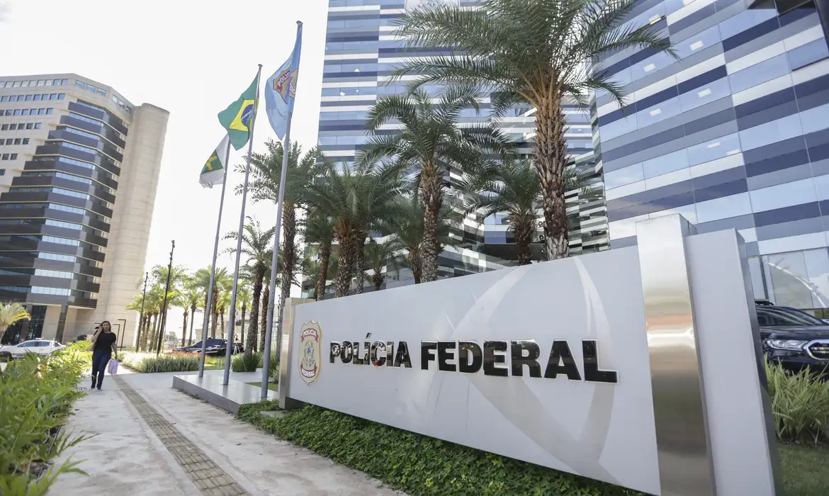 Concurso PF Administrativo: banca é oficialmente contratada; entenda próximos passos Concurso PF Administrativo: banca é oficialmente contratada; entenda próximos passos