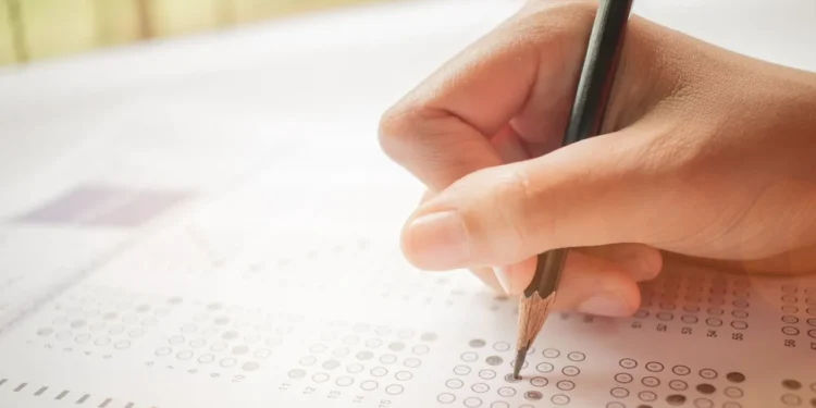 Novo Concurso SEE SP em 2026? Promessa de 10 mil vagas agita professores