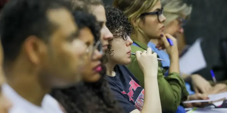 CNU 2025 deverá ter novidade para quem tem nível médio; confira