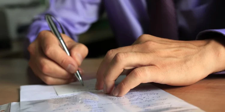 Concurso dos sonhos? IFRN abre 52 vagas para professor com salário de até R$ 13 mil