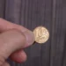 Achou uma moeda de 10 centavos com duplicação? Veja valores projetados