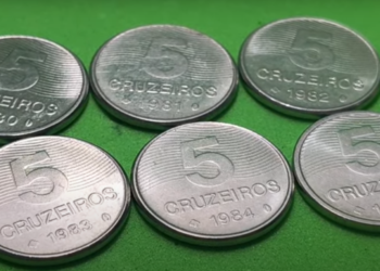 Moedas de 5 cruzeiros dos anos 1980 com valor de colecionador