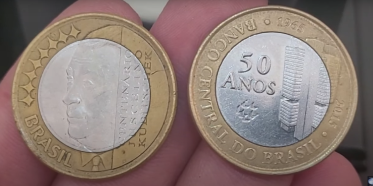 Duas moedas comemorativas raras de 50 anos do Banco Central do Brasil