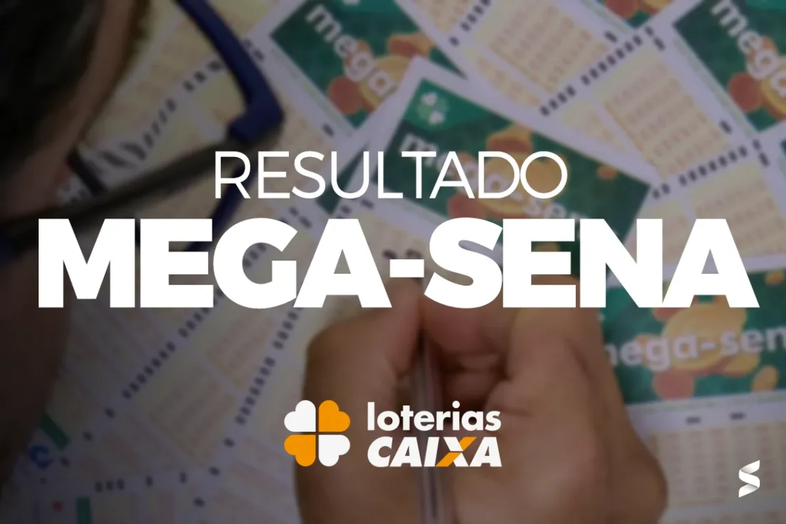 Resultado Atual da Mega-Sena - Sorteio do Dia Pessoa preenchendo bilhete da Mega-Sena com resultados sendo conferidos