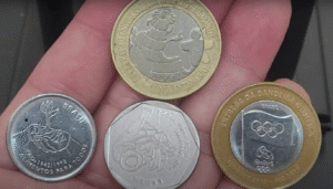 Colecionadores disputam estas moedas comemorativas de tiragem limitada do Real Moedas comemorativas brasileiras raras, incluindo Olimpíadas e Direitos Humanos, com baixa tiragem