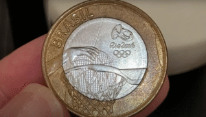 Moeda de 1 real do basquete Rio 2016 – item colecionável valioso Moeda de 1 real das Olimpíadas Rio 2016 com desenho do basquete, muito procurada por colecionadores