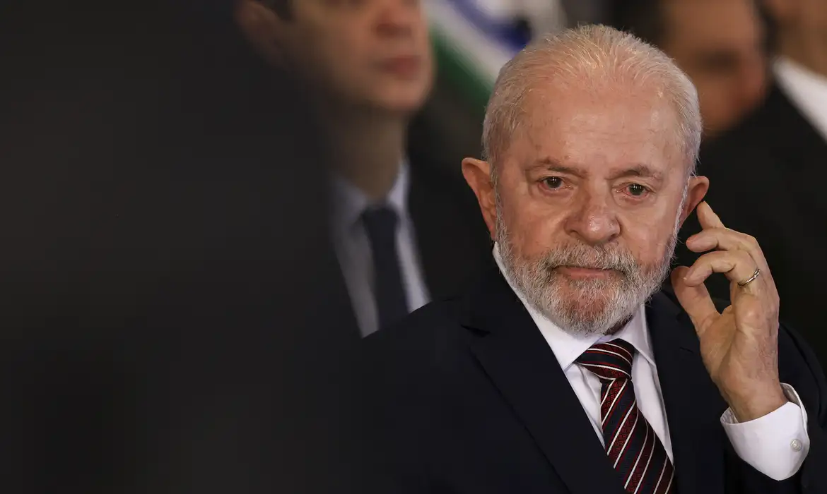 Projeto que altera salários do CNU vai à sanção do presidente Lula; veja novos valores