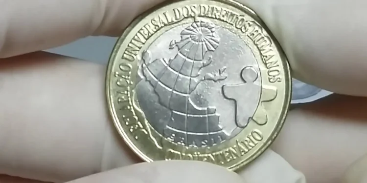 Quem encontrar a moeda DH de 1998 pode receber uma pequena fortuna; veja valores