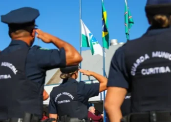 Pegaram no flagra: candidato é preso com “mini celular” durante prova da Guarda Municipal