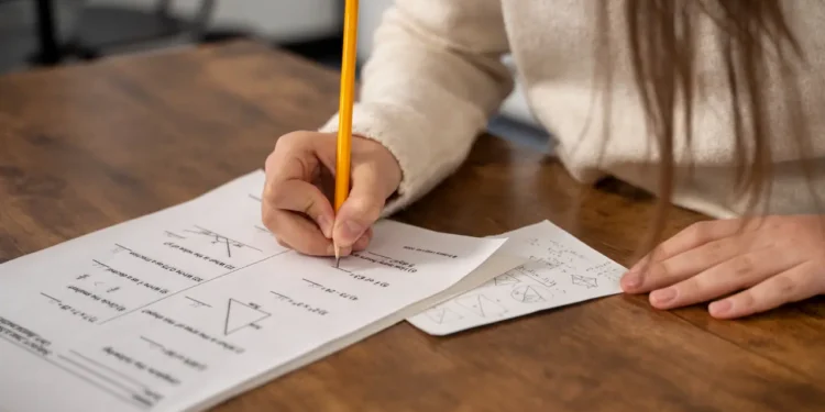 Concurso relâmpago com 100 vagas é lançado e pode mudar sua vida; inscrições já estão abertas