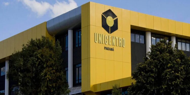 Concurso da Unicentro que pode mudar sua carreira; veja vagas e salários propostos