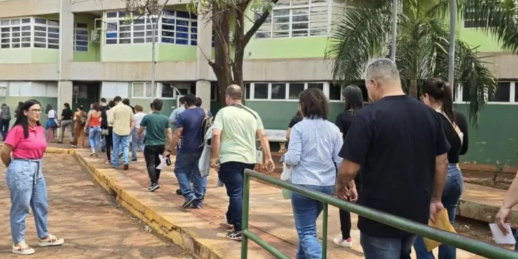 Vai concorrer? Prefeitura na Paraíba abre concurso com 215 vagas imediatas e salários a confirmar