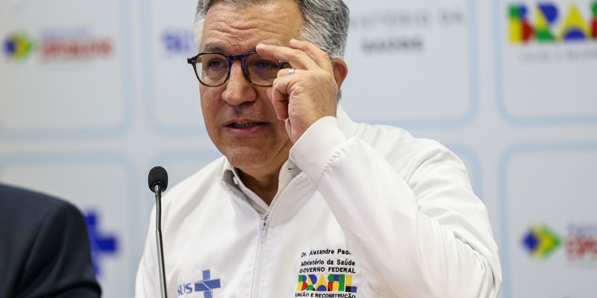 Ministro da Saúde fala sobre o atendimento do SUS em hospitais da rede privada. Ministro da Saúde fala sobre o atendimento do SUS em hospitais da rede privada.