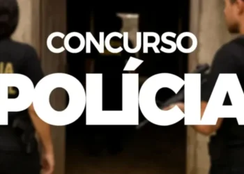 Imagem ilustrativa de policiais federais com o título 'Saiba quando o gabarito da prova do concurso PF 2025 estará disponível'