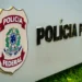 Logotipo da Polícia Federal, símbolo de autoridade e segurança.